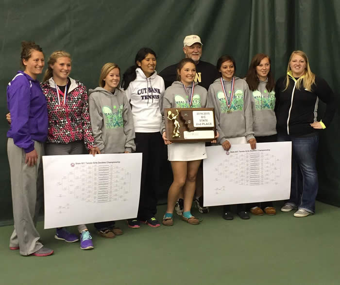 Picture of Girls' 2nd place team with coaches Gregg, Gregg & Vaudt