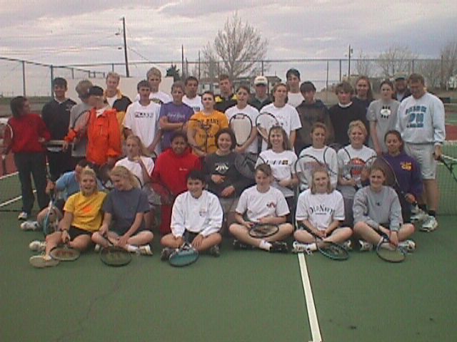 Picture of 2000 Wolves Tennis Teams
